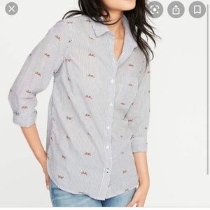 Old Navy Vertical Stripes with Fox Print